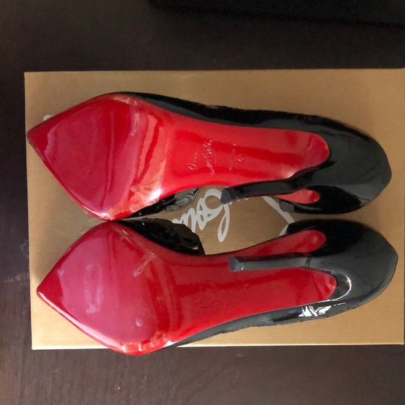 Louboutin beloved 120 patent laser cut heels - Picture 5 of 6
